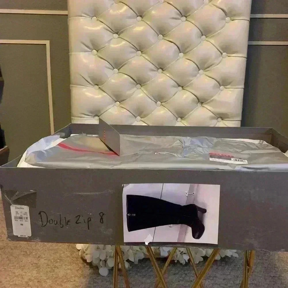 Prada Boot Mid Calf Double (2) Zippers High Heels Size 8 Black Soft Leather. - Picture 12 of 13